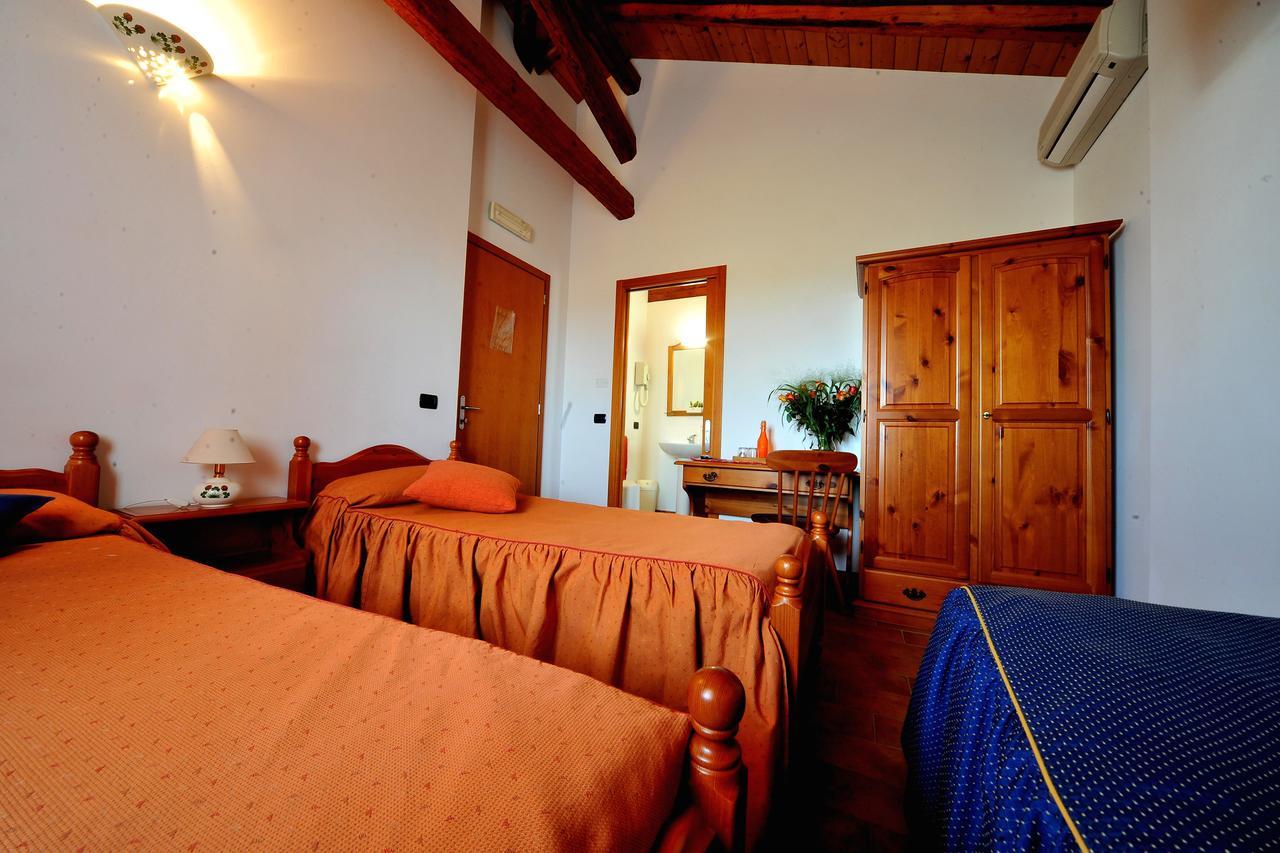 Agriturismo Le Oche Selvatiche Villa Lauzacco Екстериор снимка